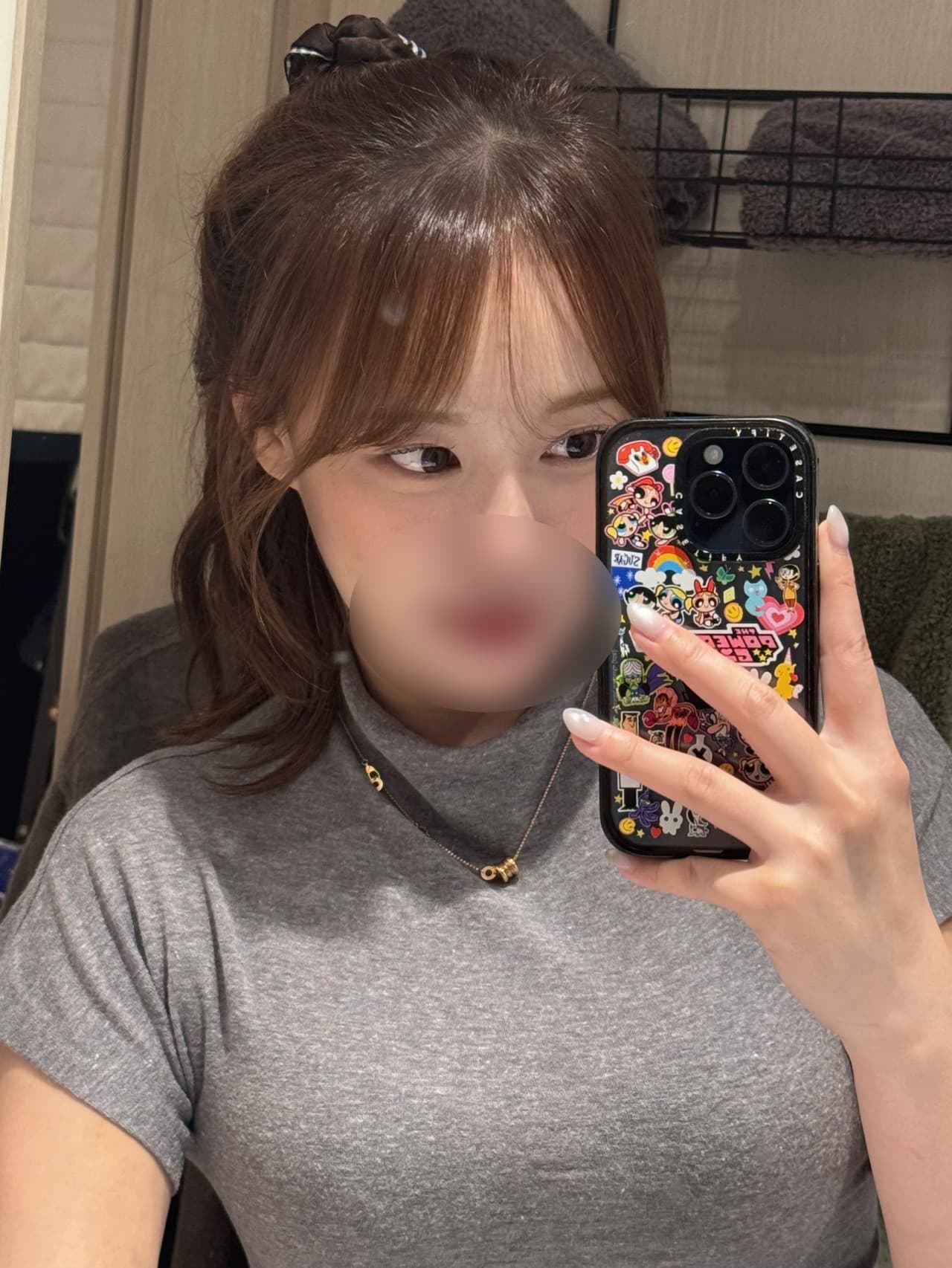 눈밑지 잘됐디고 난리도 아니햐아 !~
